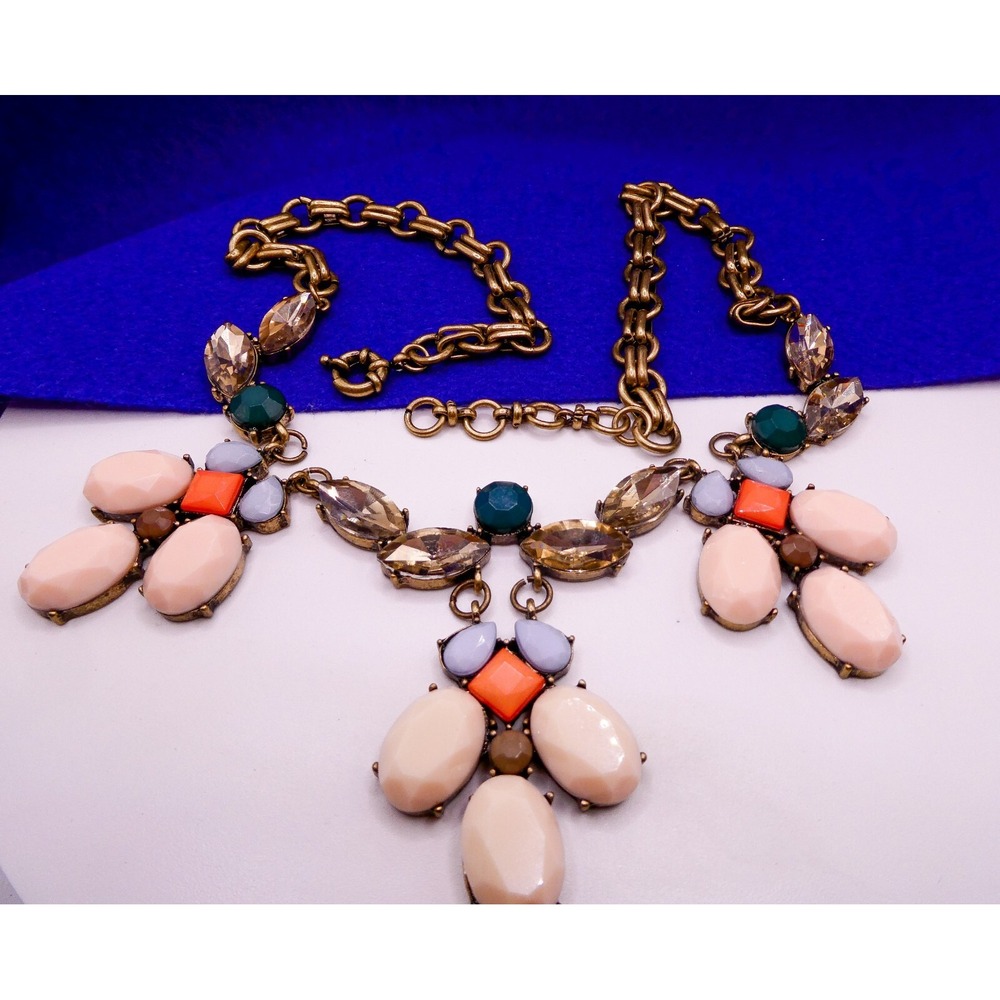 J Crew Peach Gray Green Jeweled Gold Tone Statement Necklace Retro Statement